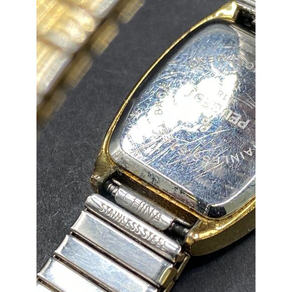 Peugeot 418 Gold Tone Quartz Analog Watch Stainless Steel Stretch Band Size 6" - Picture 9 of 14